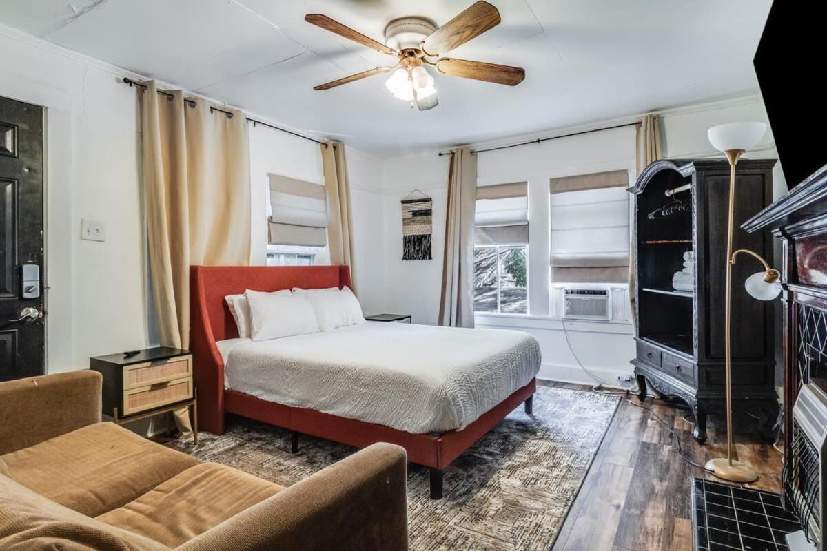 Lafayette At Your Doorstep, Private Rm Eksteriør bilde